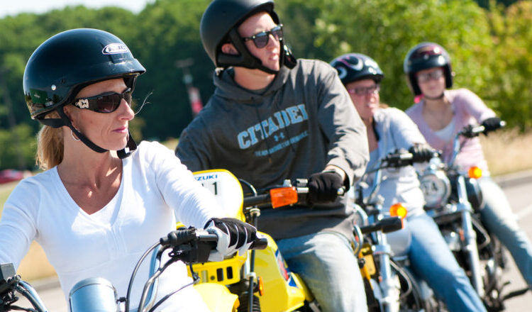 motorcycle-safety-01-870x440